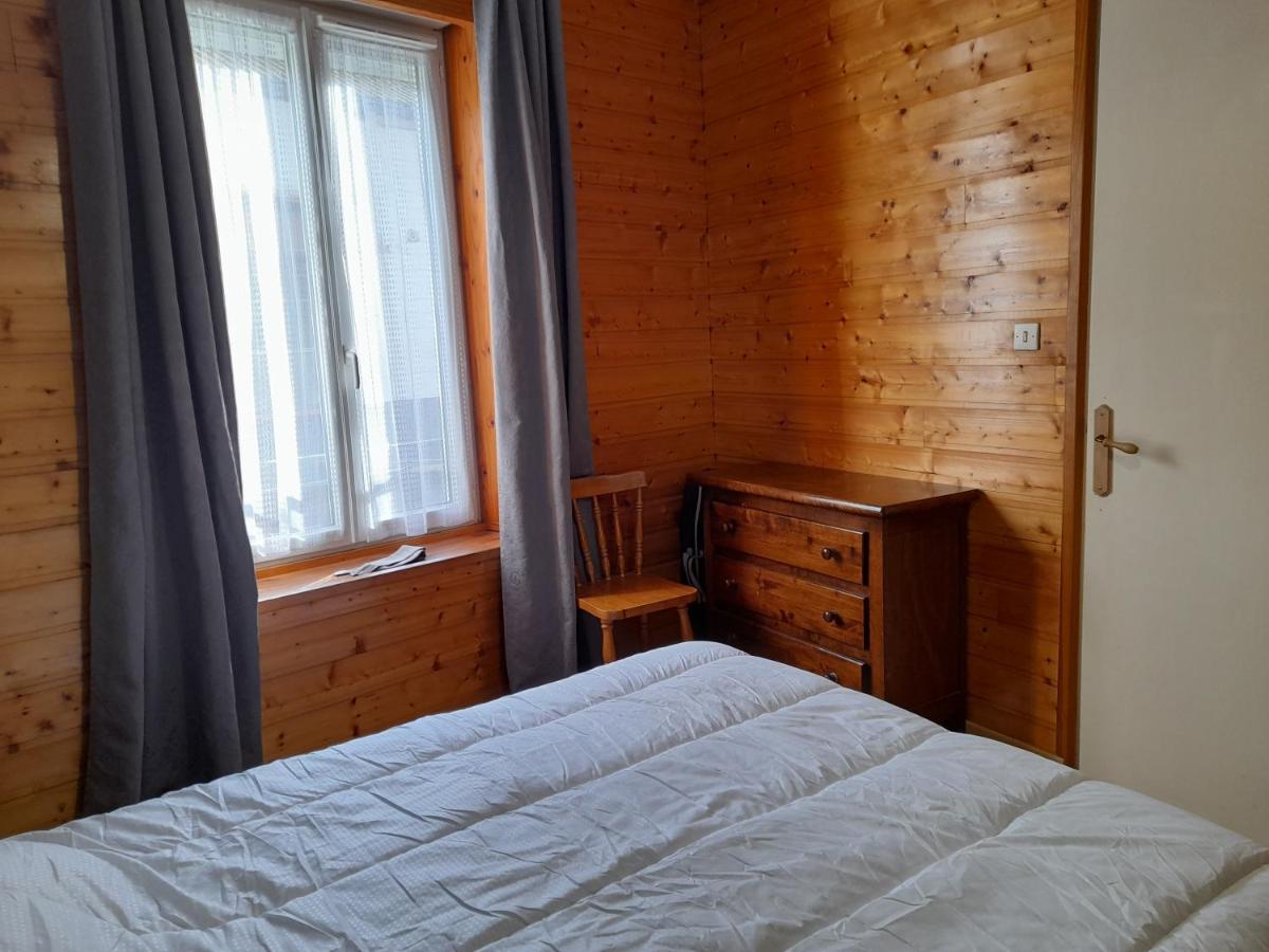 Agreable Appartement De 48 M² En Rdc La Bourboule Exterior foto